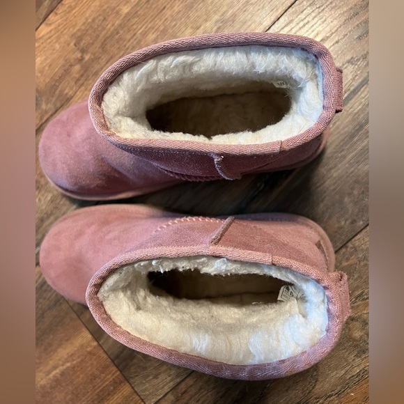 Light pink short uggs boots booties koolaburra - Picture 7 of 7